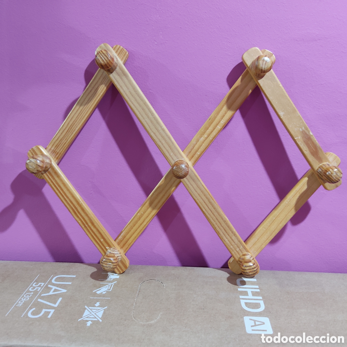 Vintage: Perchero & percha de madera extensible Vintage.