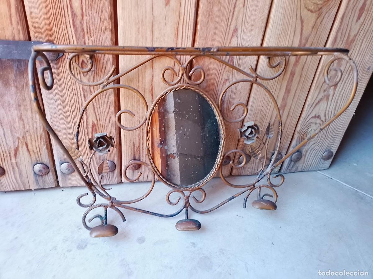Vintage: Perchero sombrerero franc&eacute;s forja con espejo