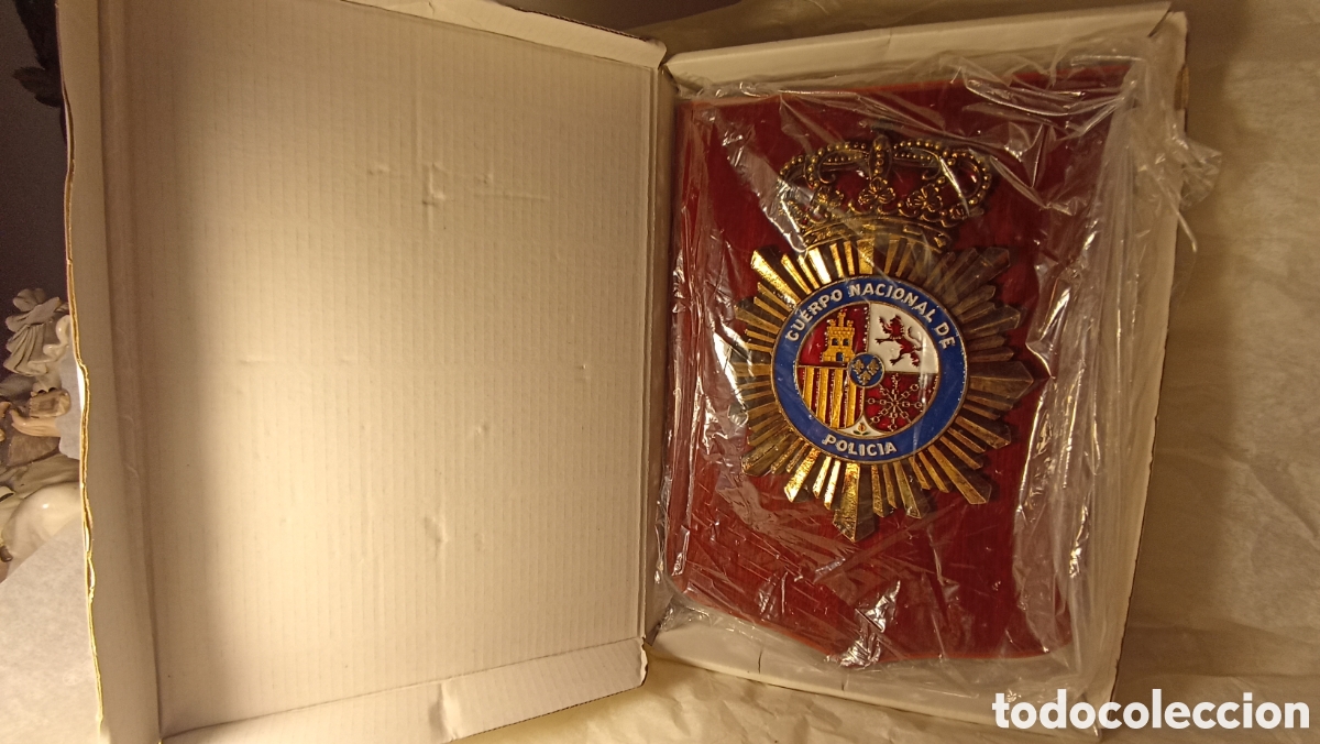 Vintage: Metopa Conmemorativa Cuerpo Nacional de Polic&iacute;a (CNP) - Nueva en caja