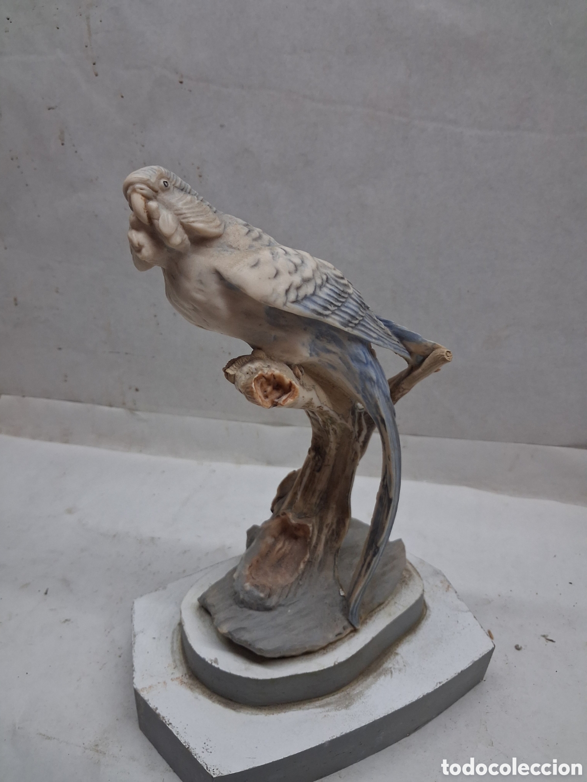 Vintage: Figura Loro de resina