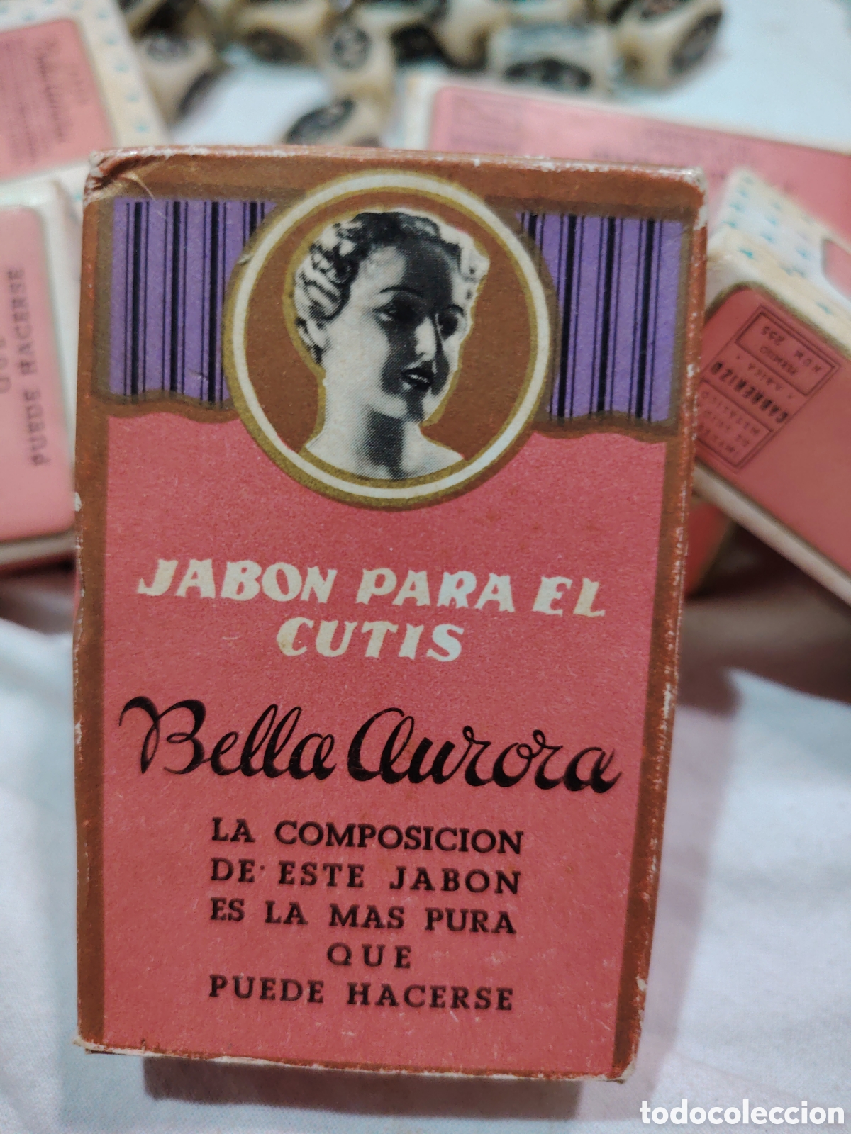 Vintage: Jab&oacute;n para el cutis bella aurora