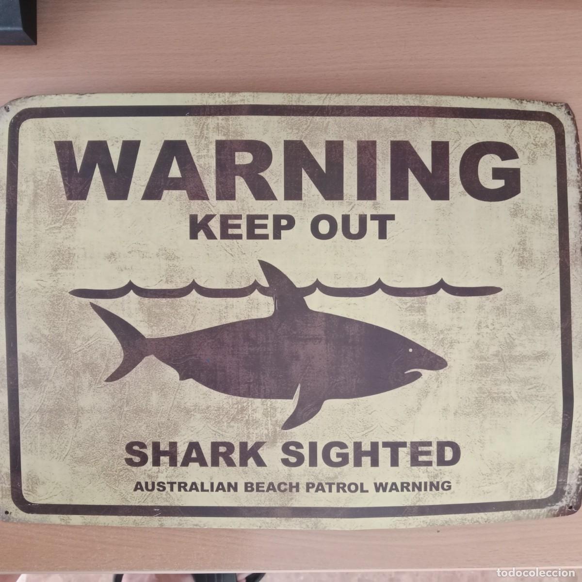 Vintage: CHAPA WARNING KEEP OUT, SHARK SIGHTED - AUSTRALIAN BEACH PATROL WARNING A&Ntilde;O 2000.