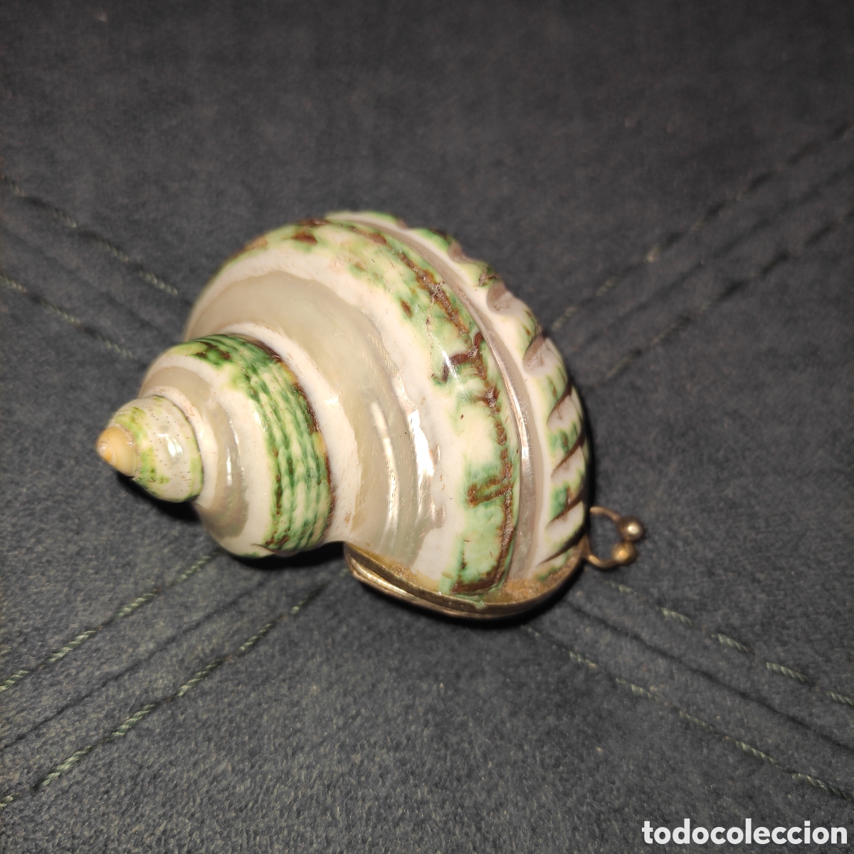 Vintage: Caracola de n&aacute;car , pastillero con tapa.