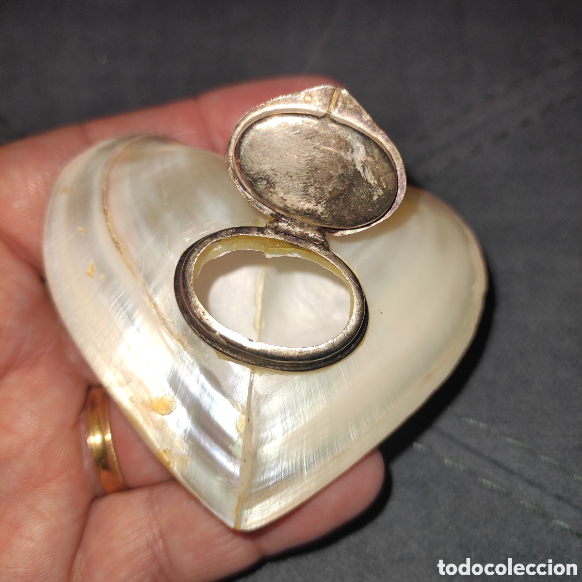 Vintage: Concha n&aacute;car forma de coraz&oacute;n, con tapa , pastillero - Foto 2