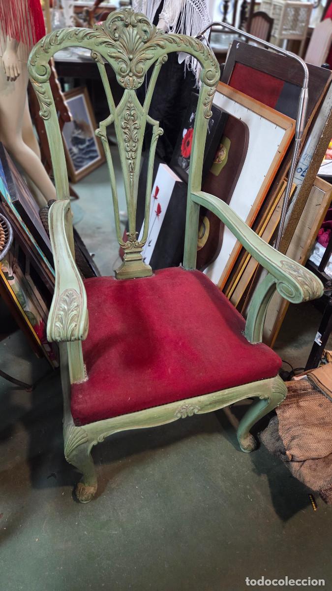 Vintage: sillon de madera antiguo