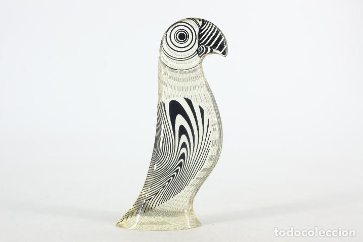 Vintage: Escultura loro Abraham Palatnik op art lucite blanco negro vintage Brasil 70s