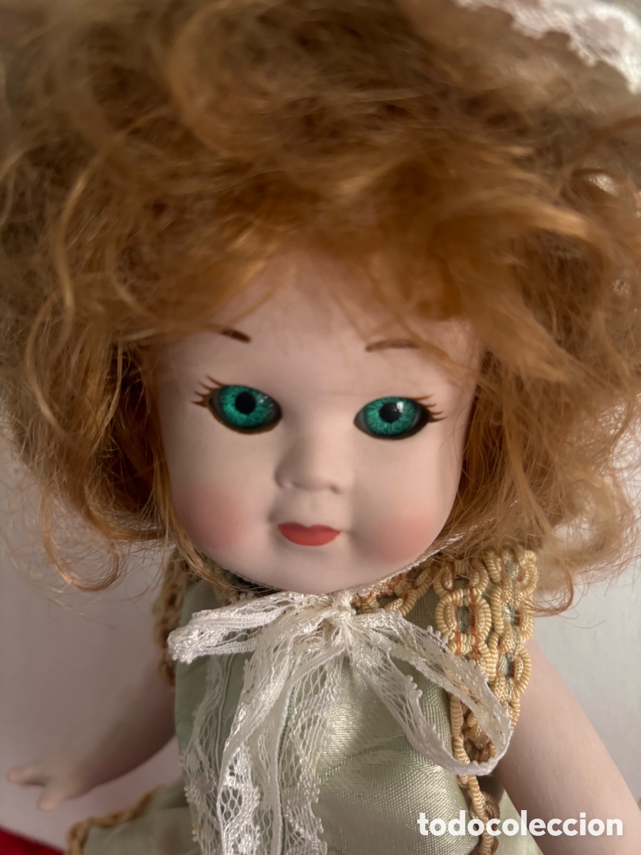 Vintage: Mu&ntilde;eca entera de porcelana