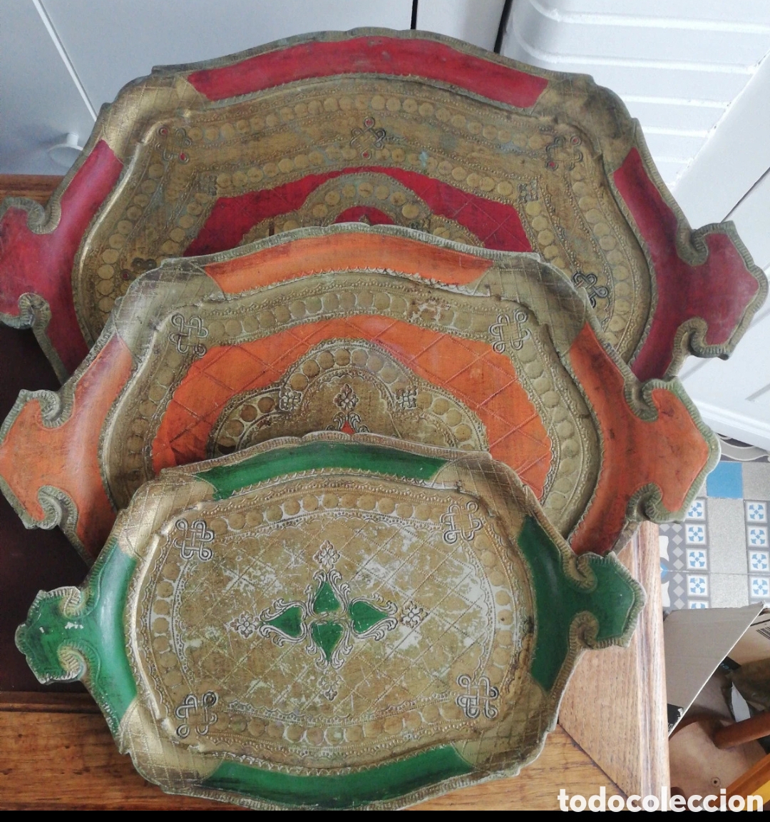 Vintage: Lote de tres bandejas florentinas