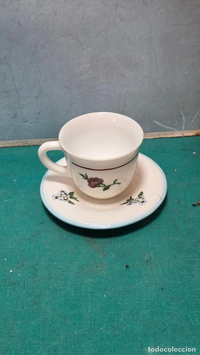 Vintage: taza y plato de ceramica vintage