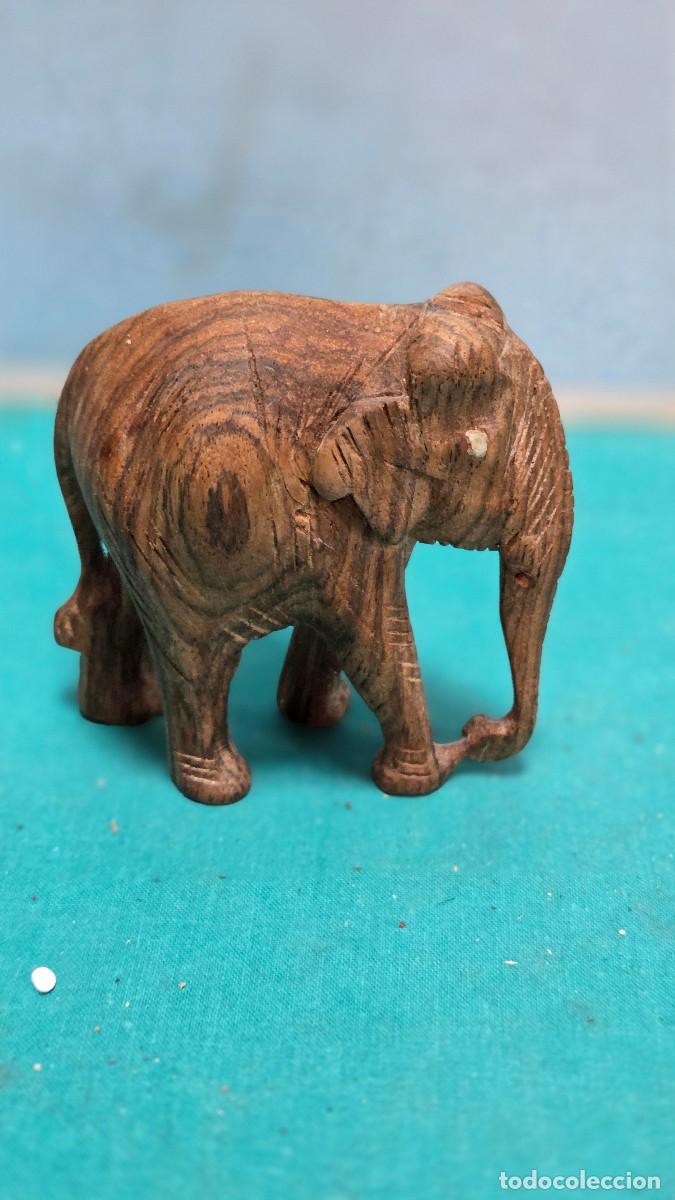 Vintage: figura de elefante de madera