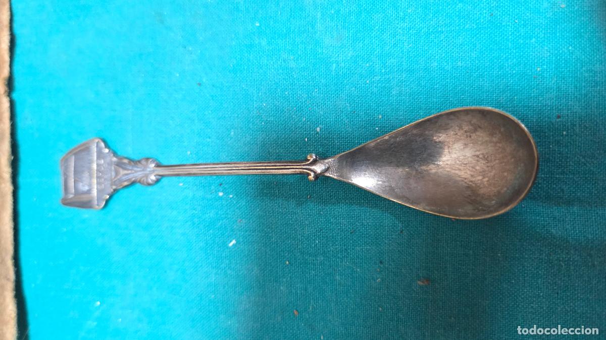 Vintage: cucharilla coleccionable de alpaca