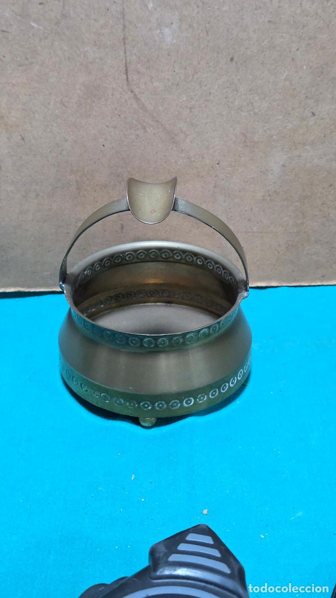 Vintage: cenicero de metal vintage