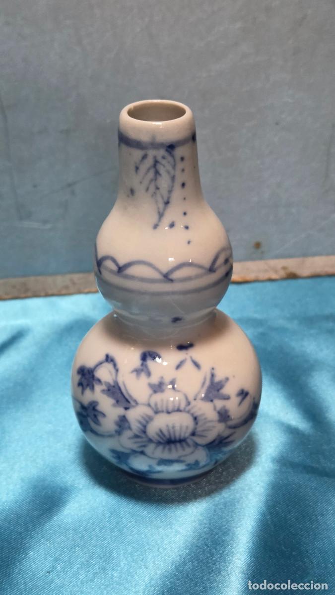 Vintage: mini jarron de porcelana