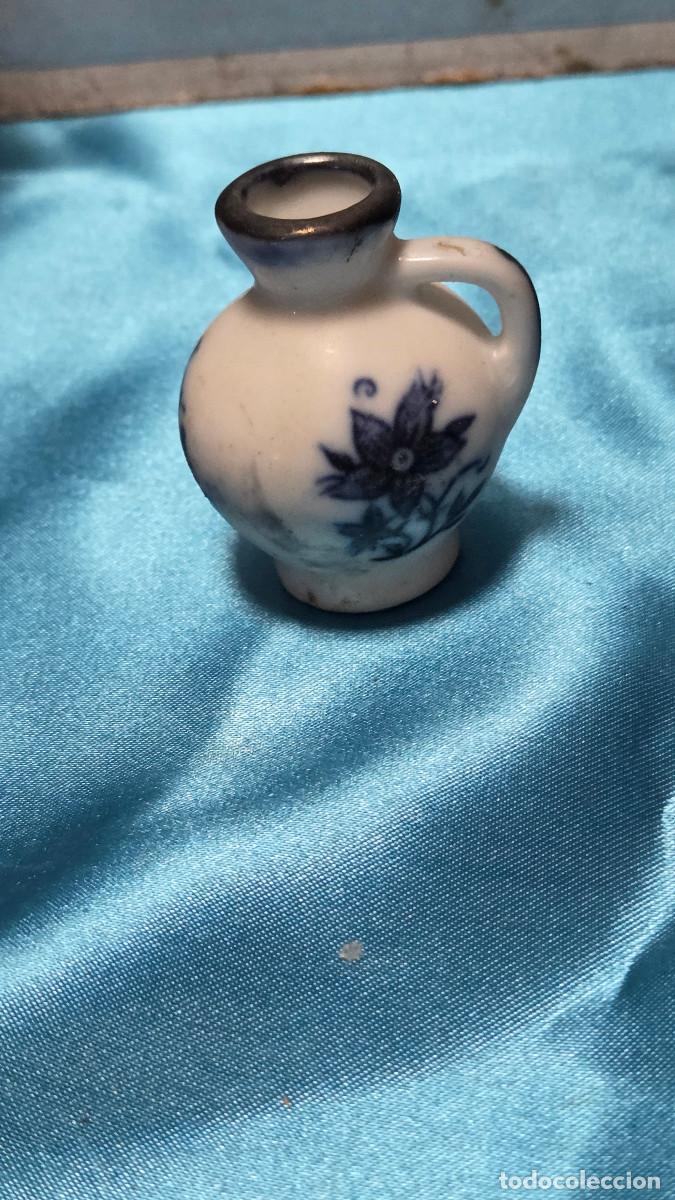 Vintage: mini jarra de porcelana