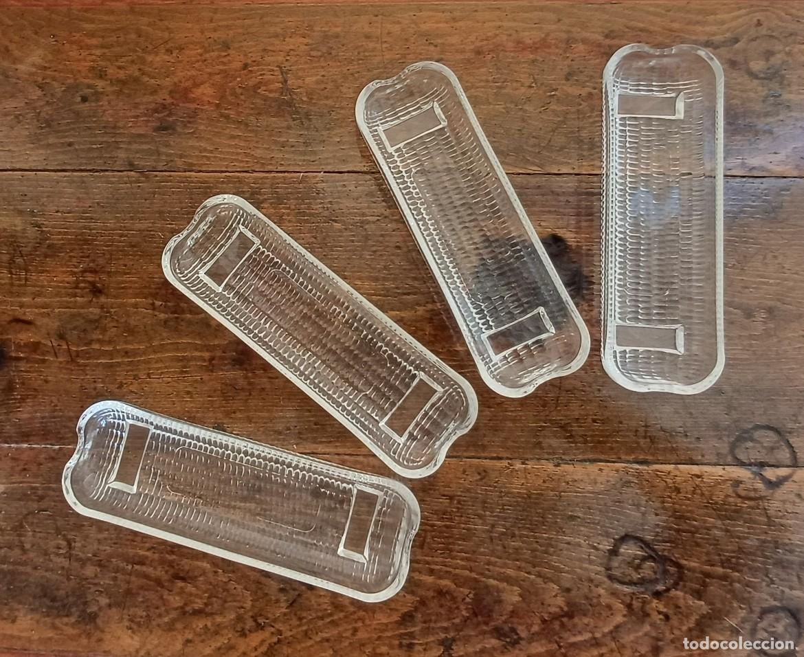 Vintage: Lote de cuatro bandejas para servir mazorcas de ma&iacute;z