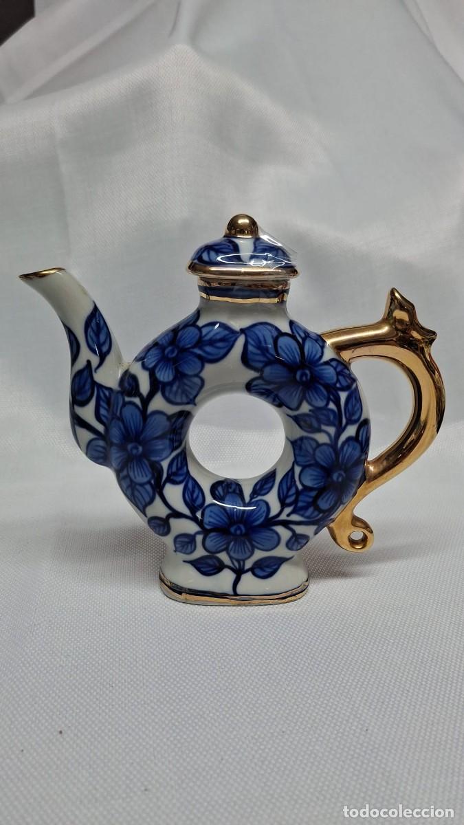 Vintage: Original tetera decorativa vintage de porcelana