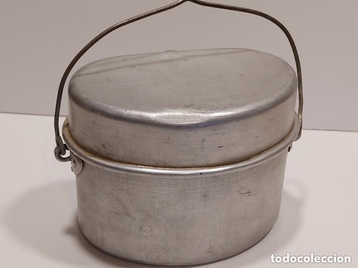 Vintage: ANTIGUA FIAMBRERA DE ALUMINIO CON ASA Y CIERRE | RETRO VINTAGE
