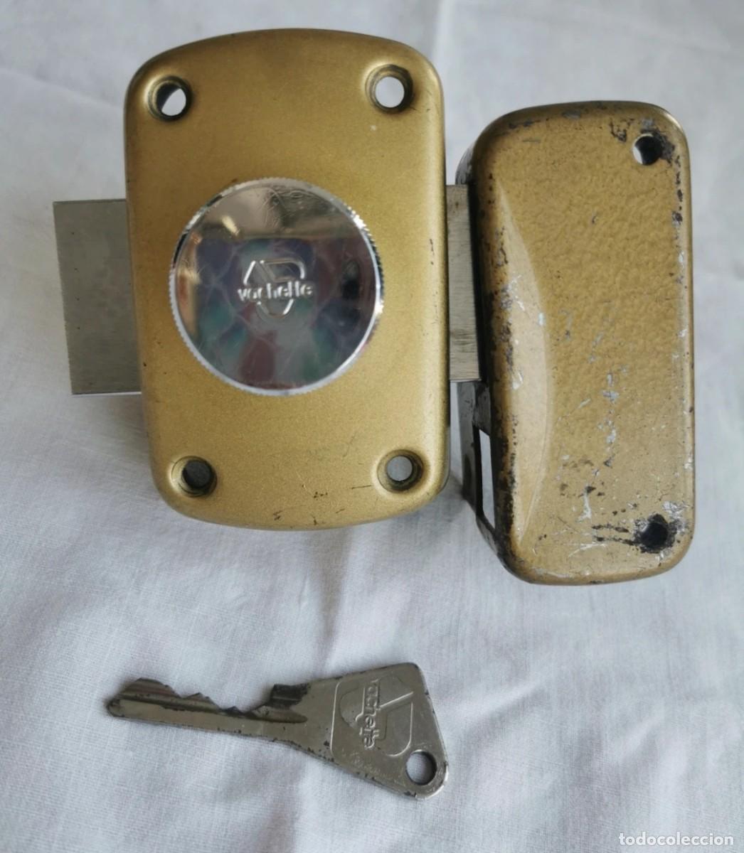 Vintage: Cerradura antigua Vachette original, de m&aacute;s de 50 a&ntilde;os