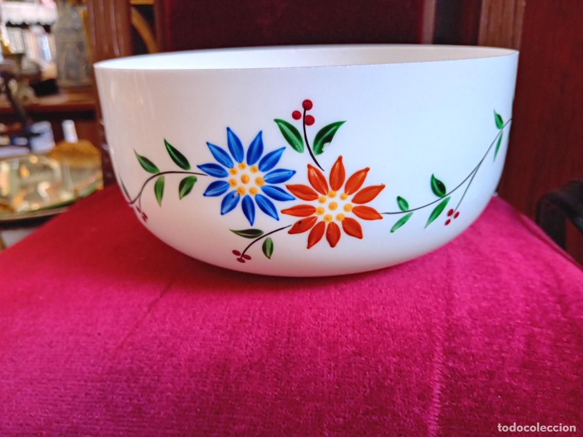 Vintage: Centro de opalina con flores esmaltadas d&eacute;cada de los 70 - Foto 4