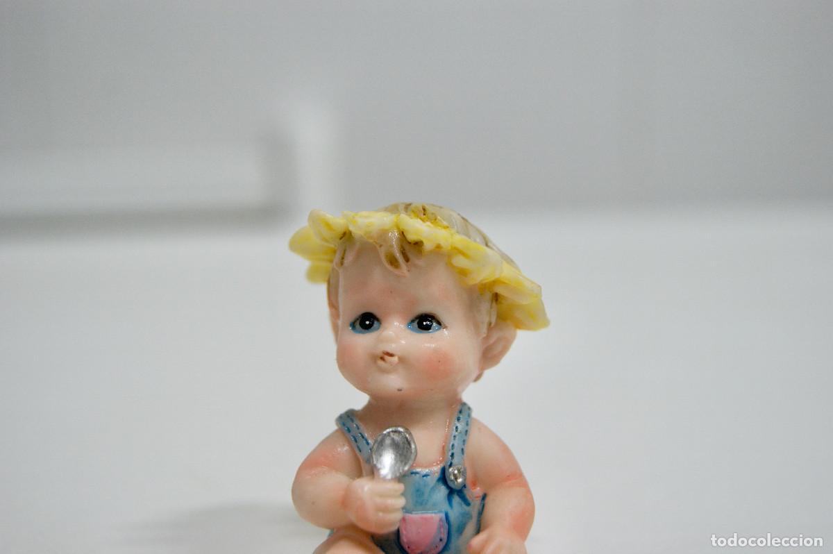 Vintage: Figurita ni&ntilde;o con cuchara - Foto 4