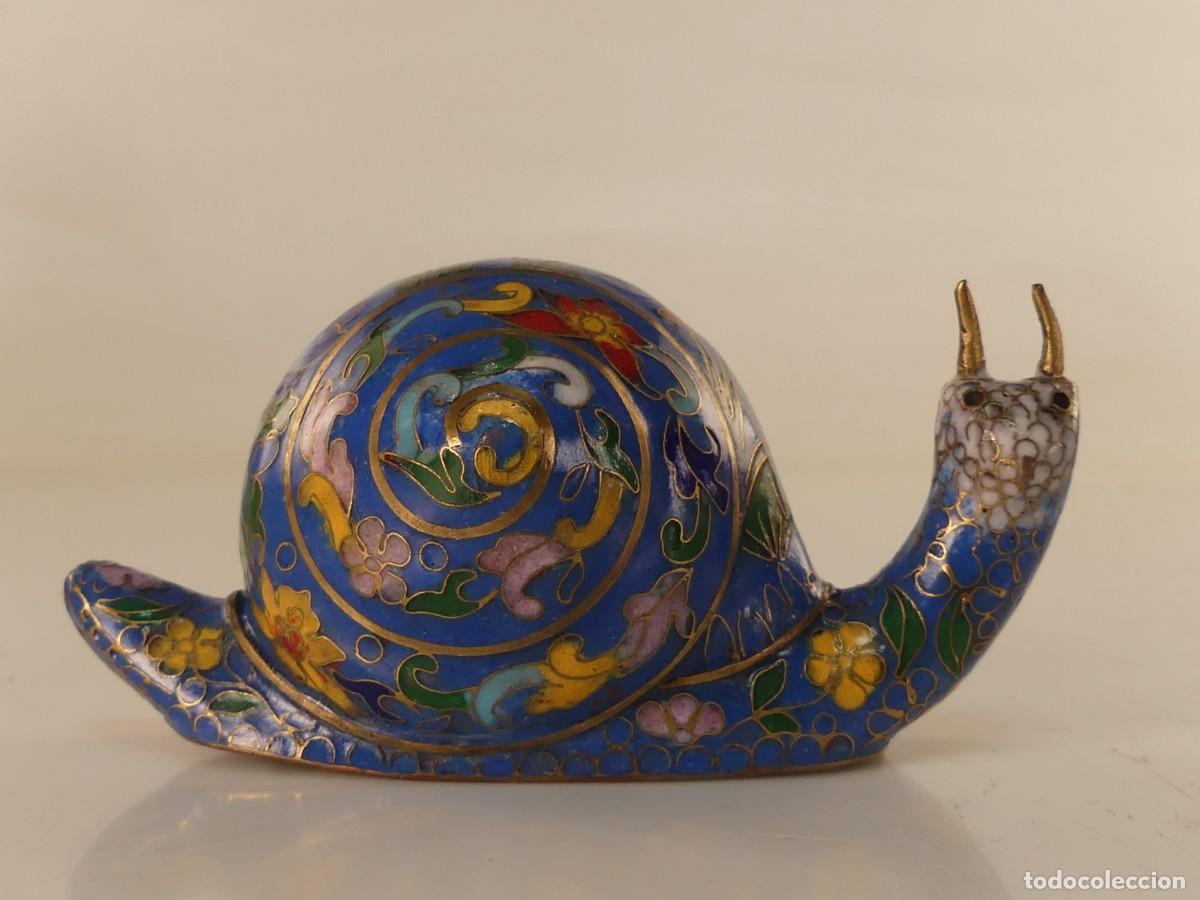 Vintage: PRECIOSA FIGURA CARACOL DE BRONCE O LATON Y ESMALTE CLOISONNE BONITOS COLORES