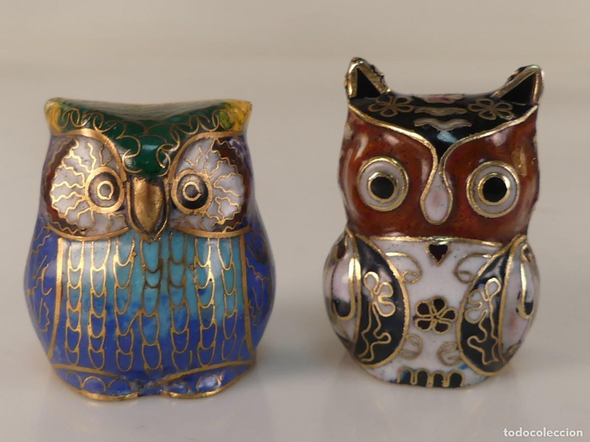 Vintage: 2 BONITAS FIGURAS FIGURITAS DE BUHOS DE METAL Y ESMALTE CLOISONNE OBJETOS DE COLECCI&Oacute;N