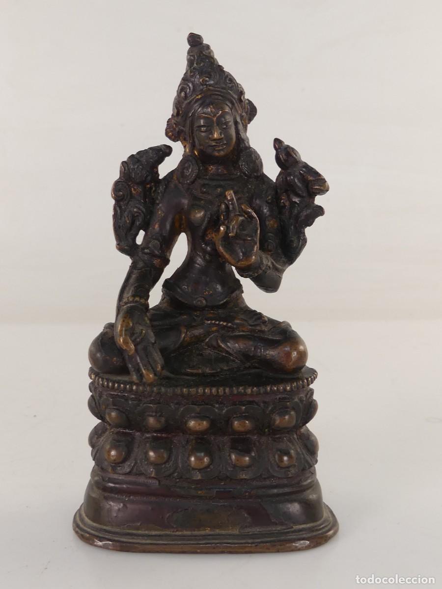 Vintage: FIGURA DE UNA DIOSA HINDU INDIA NEPAL HECHA DE BRONCE O LATON