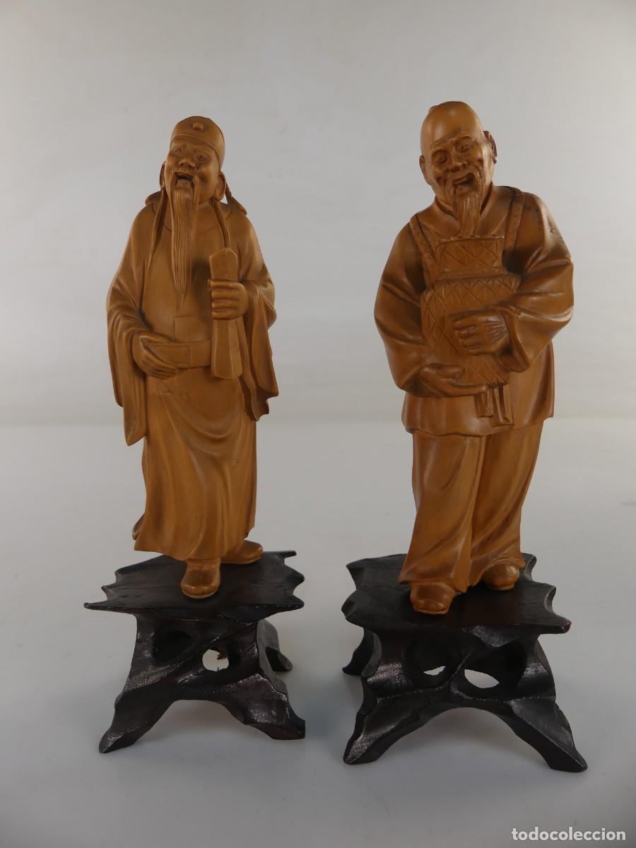 Vintage: PAREJA DE 2 FIGURAS DE SABIOS CHINOS TALLAS DE MADERA