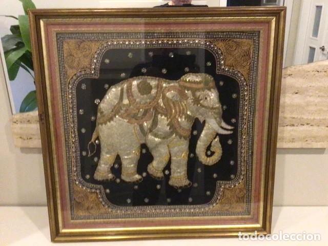 Vintage: Cuadro Tapiz India Elefante Dorado Marco Madera