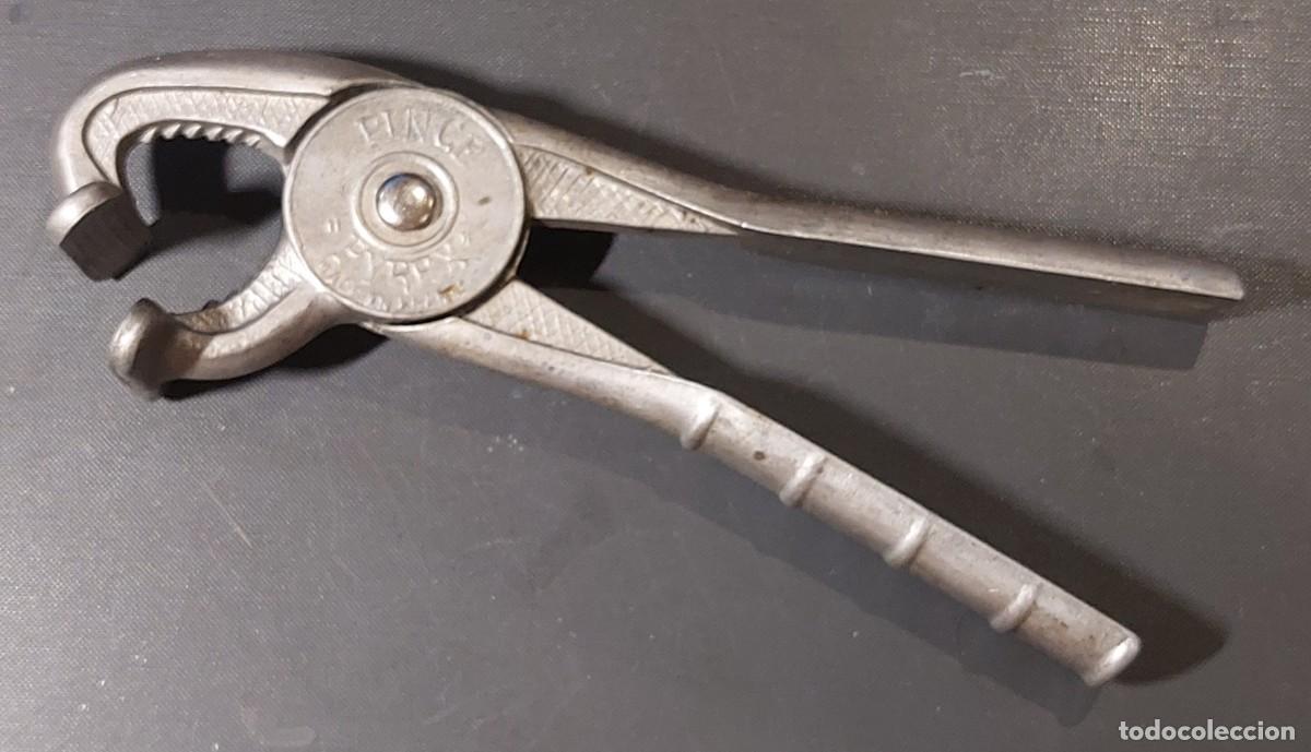 Vintage: PINZA EXTRACTORA DE PLATOS PYREX VINTAGE
