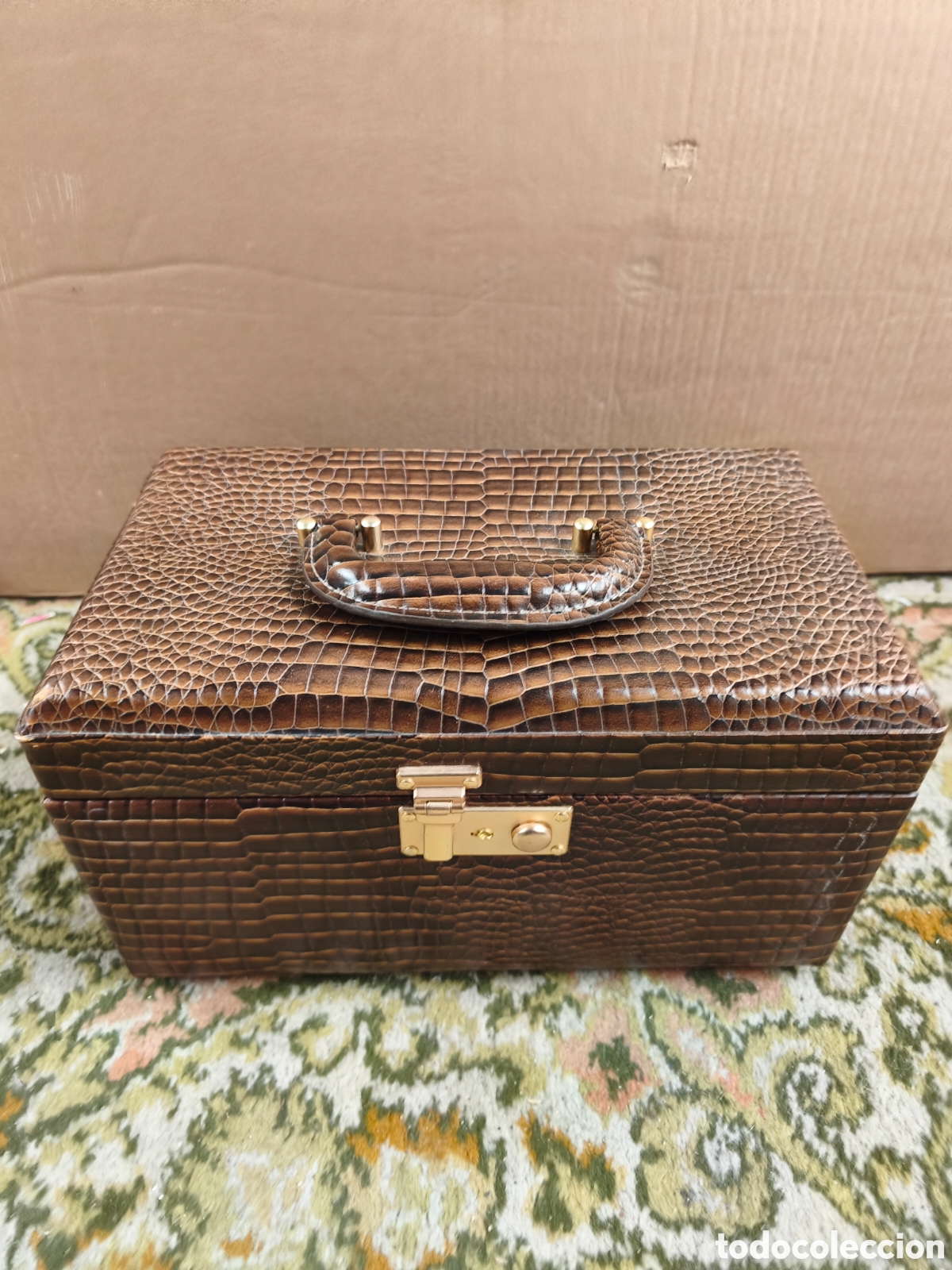 Vintage: Joyero Cofre Organizador Grande &ndash; Efecto Cocodrilo y Terciopelo