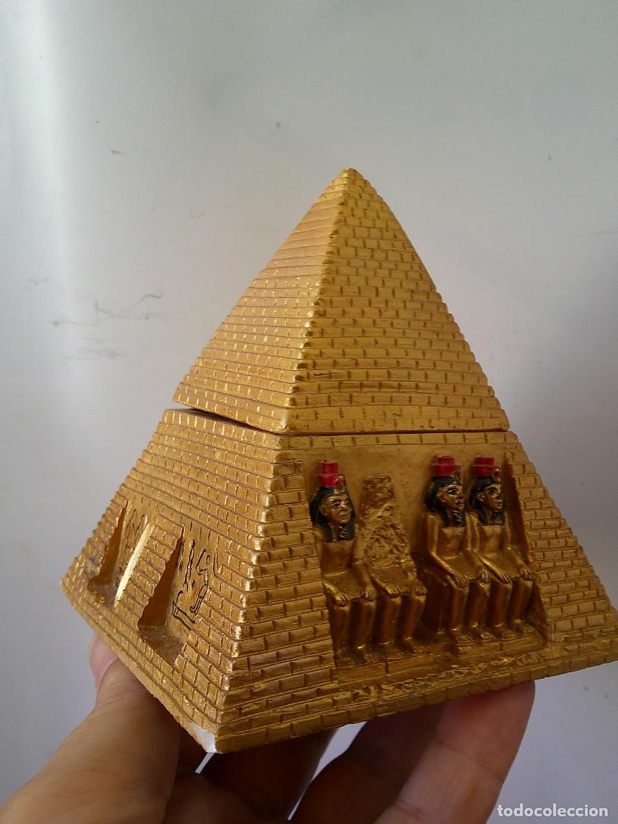Vintage: &iexcl;&iexcl; PIRAMIDE. Con el OJO D &rdquo;HORUS&rdquo;. Proteccion, Salud, Poder... (Joyero.)!! C-26 - Foto 7