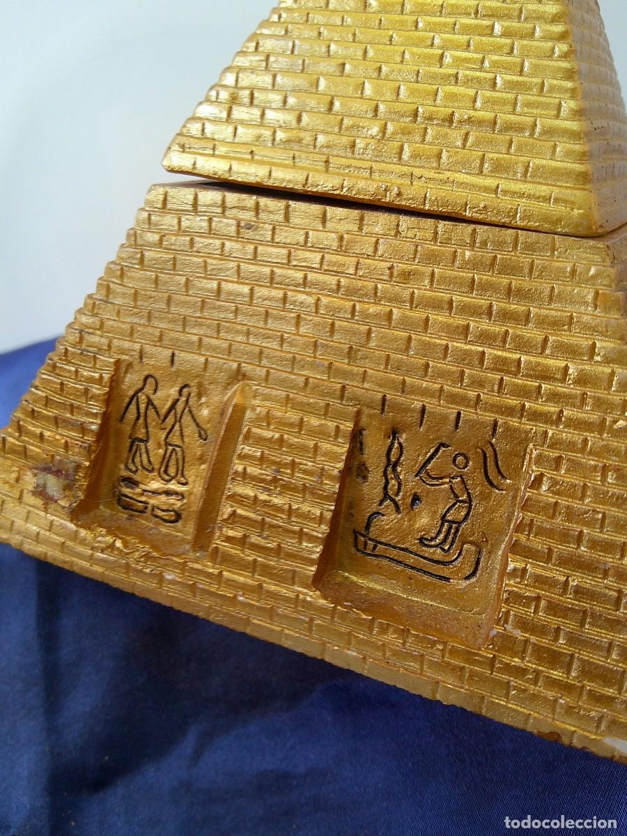 Vintage: &iexcl;&iexcl; PIRAMIDE. Con el OJO D &rdquo;HORUS&rdquo;. Proteccion, Salud, Poder... (Joyero.)!! C-26 - Foto 8