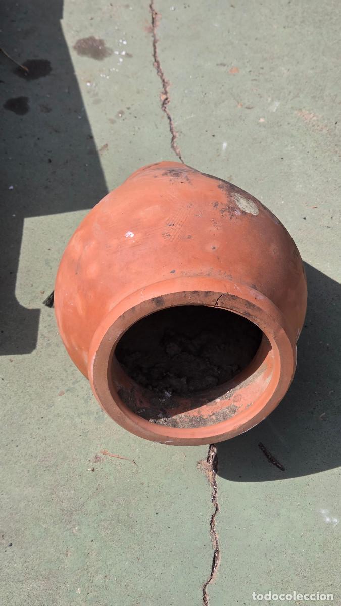 Vintage: anfora de ceramica antigua