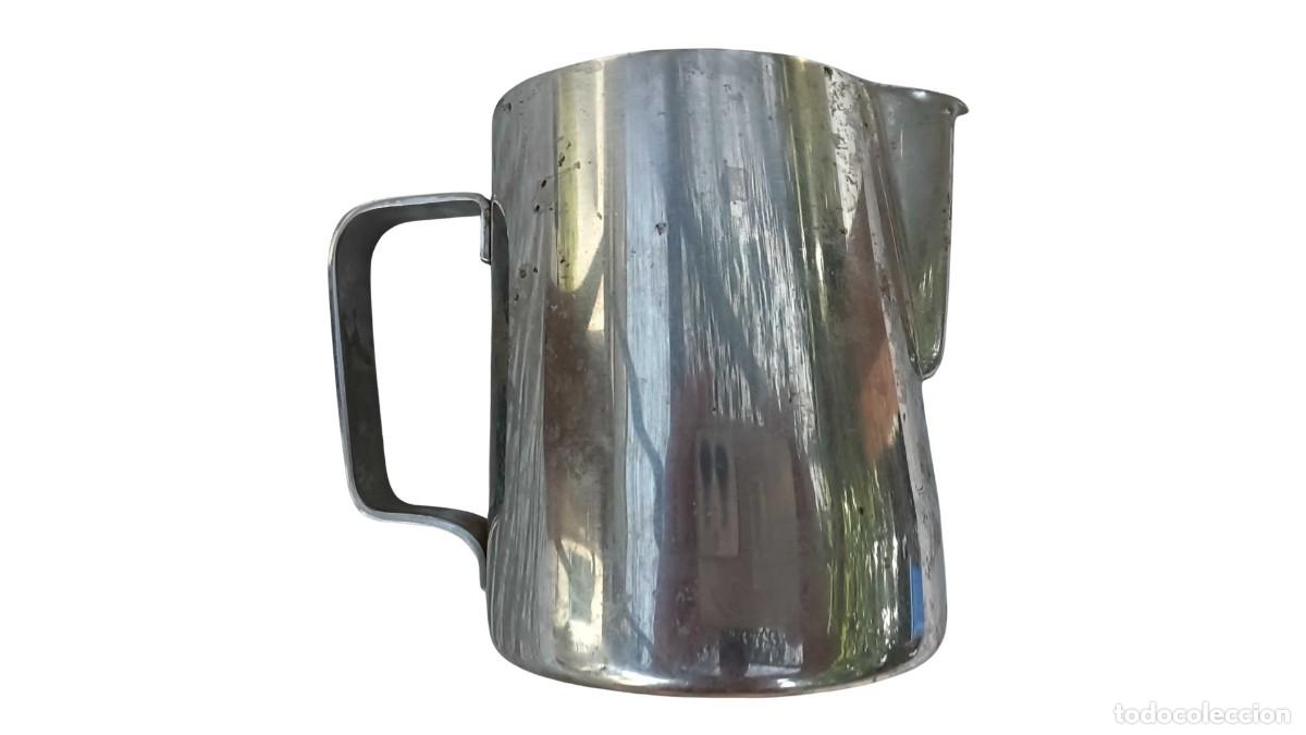 Vintage: JARRA LECHERA DE ACERO INOXIDABLE LACOR 18/10 - A&Ntilde;O 2002