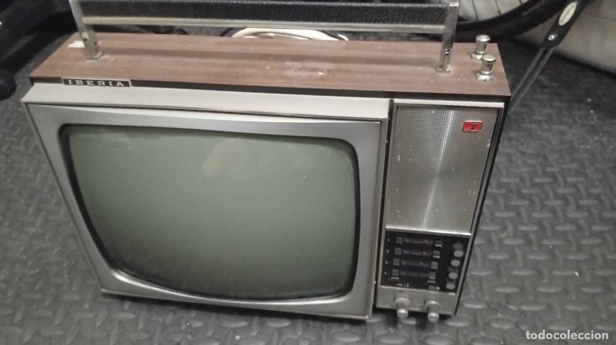 Vintage: Televisor port&aacute;til Iberia