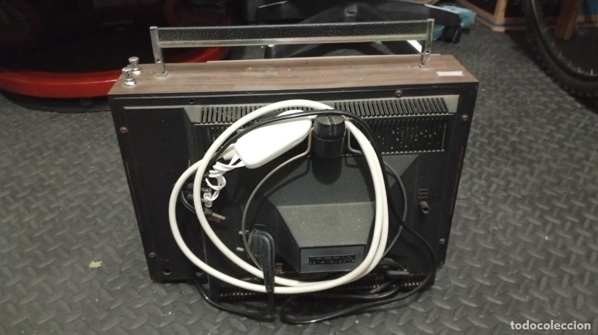 Vintage: Televisor port&aacute;til Iberia - Foto 4