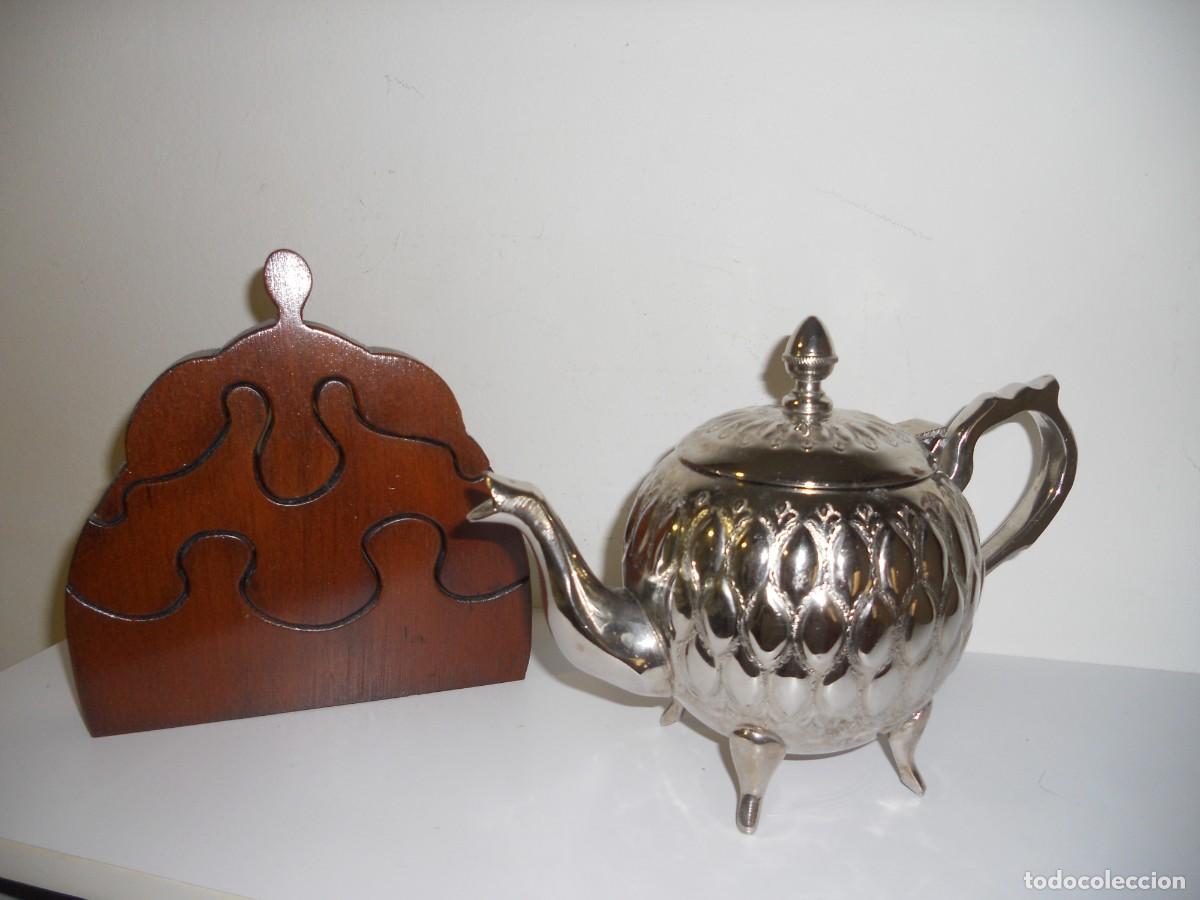 Vintage: TETERA PLATEADA CON EL SELLO DEL FABRICANTE - Foto 1