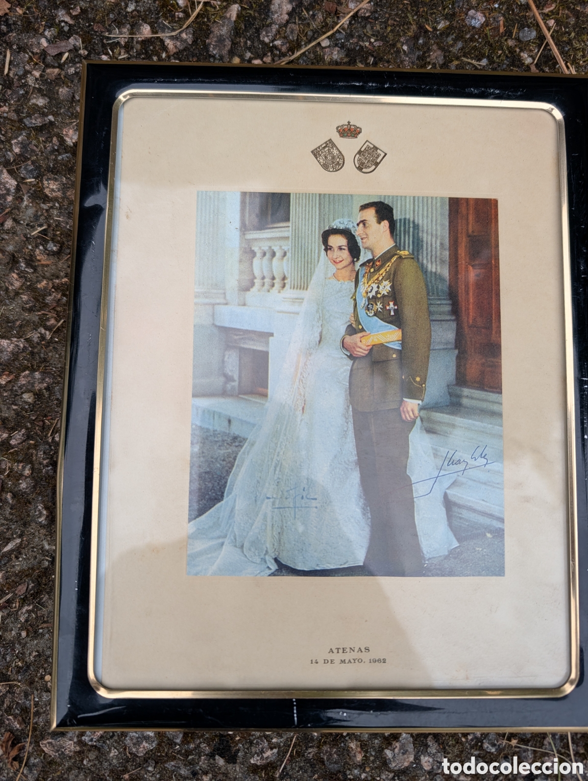 Vintage: Cuadro fotogr&aacute;fico Boda Real Don Juan Carlos y Do&ntilde;a Sof&iacute;a Atenas 14 de mayo 1962 con firmas facs&iacute;mil