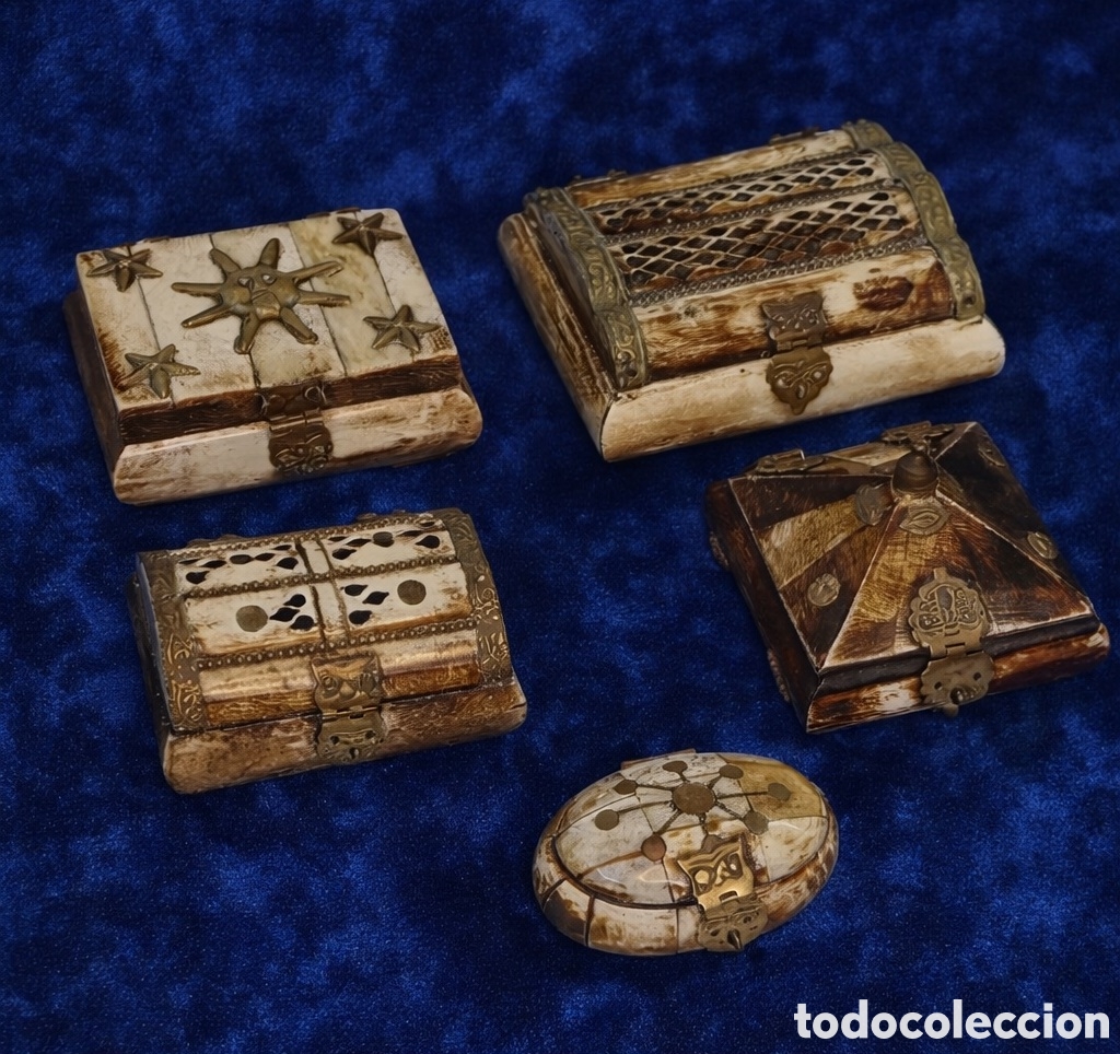 Vintage: 5 CAJAS DE HUESO VINTAGE
