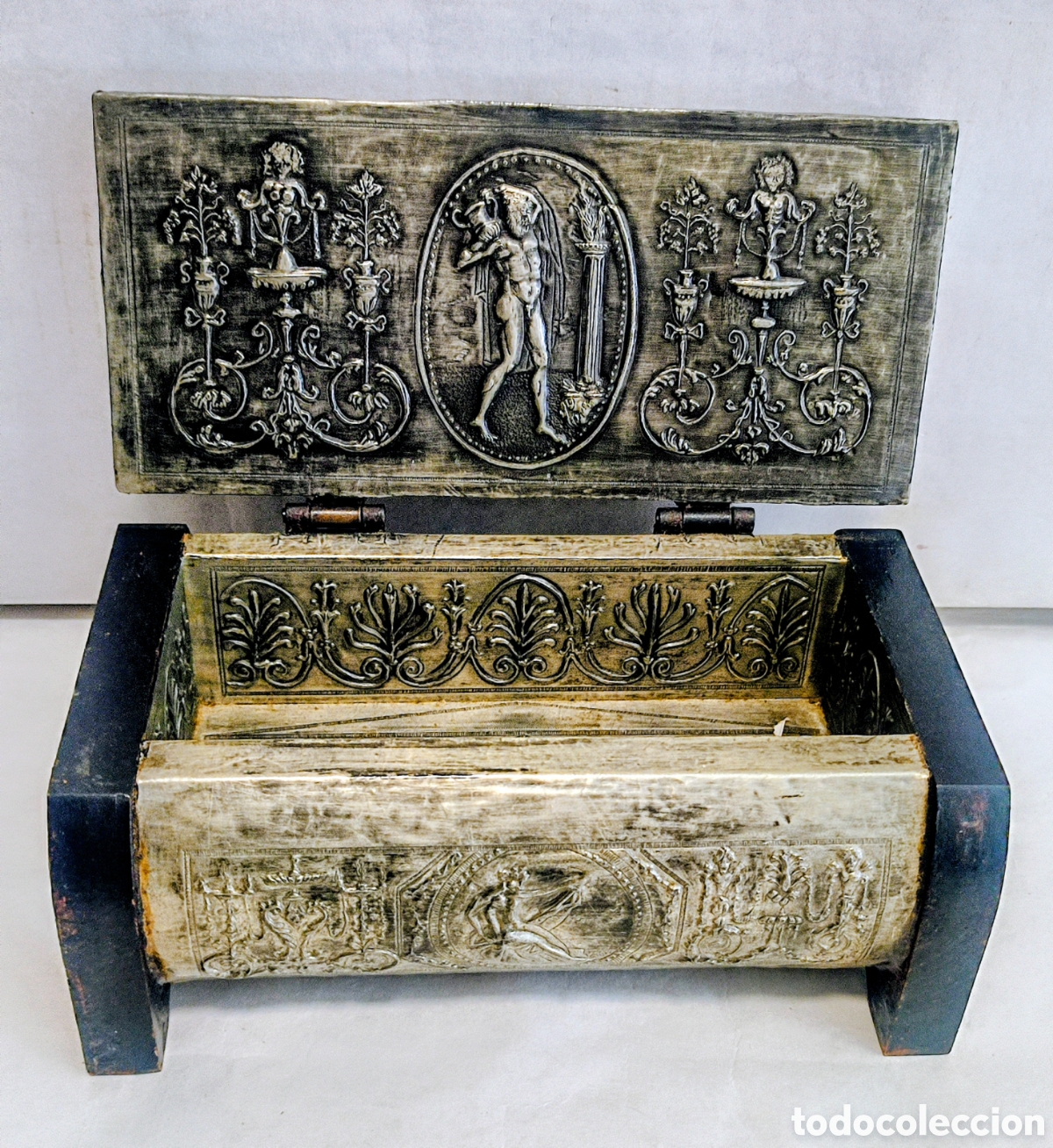 Vintage: CAJA EL SECRETO DE LA EMBAJADAN