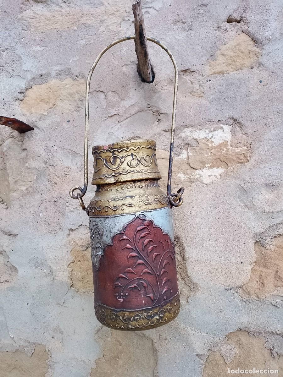 Vintage: Lechera de madera pintada a mano