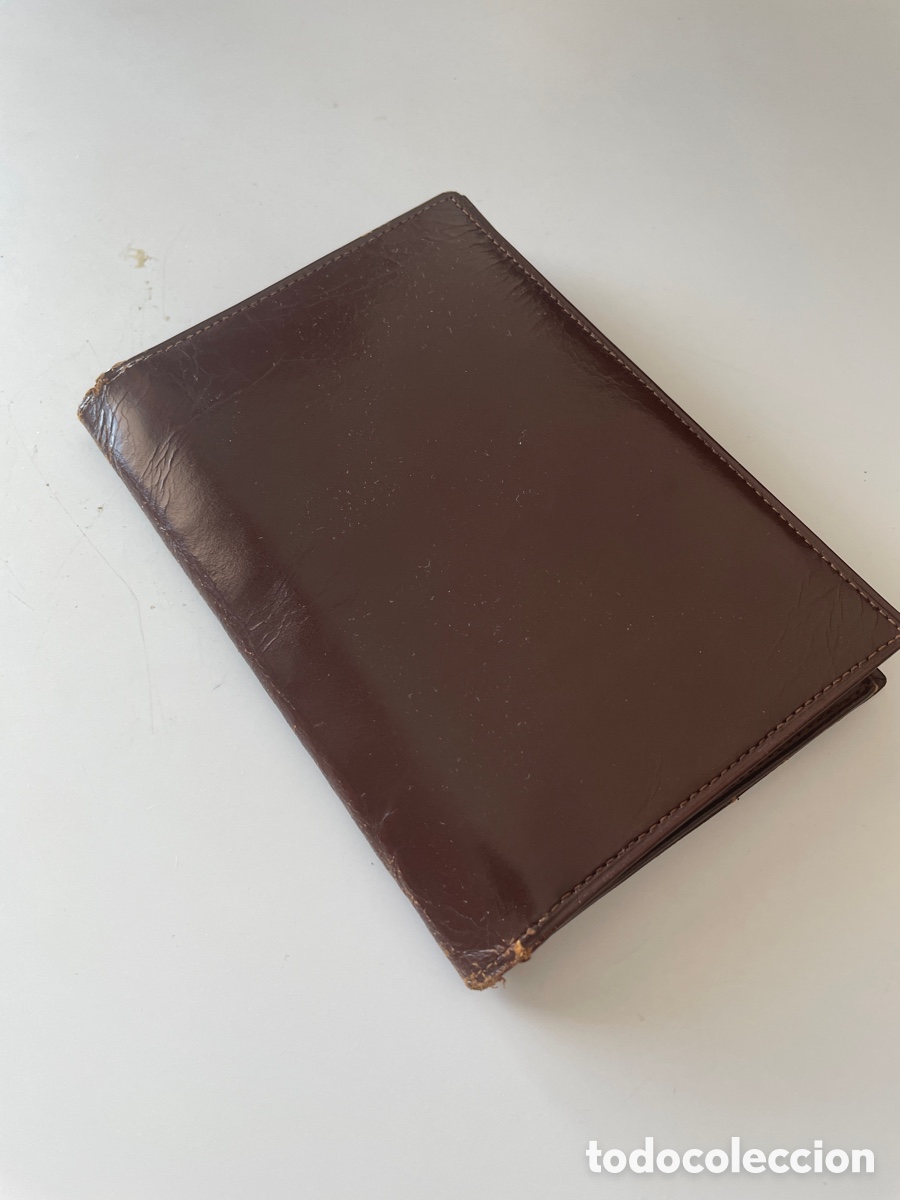 Vintage: Cartera de piel aut&eacute;ntica. Moderna y elegante. Vintage