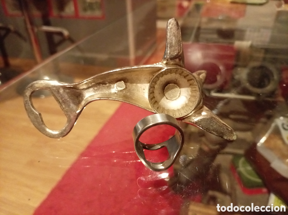 Vintage: Anillo y abrebotellas curioso - Foto 4