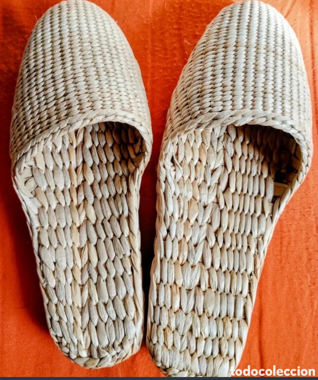 Vintage: Sandalias de paja hechas a mano.
