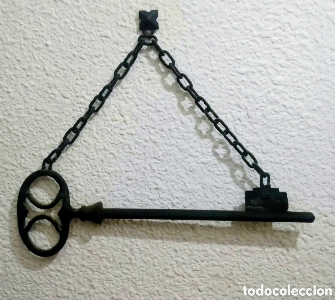 Vintage: Llave de adorno de hierro fundido.