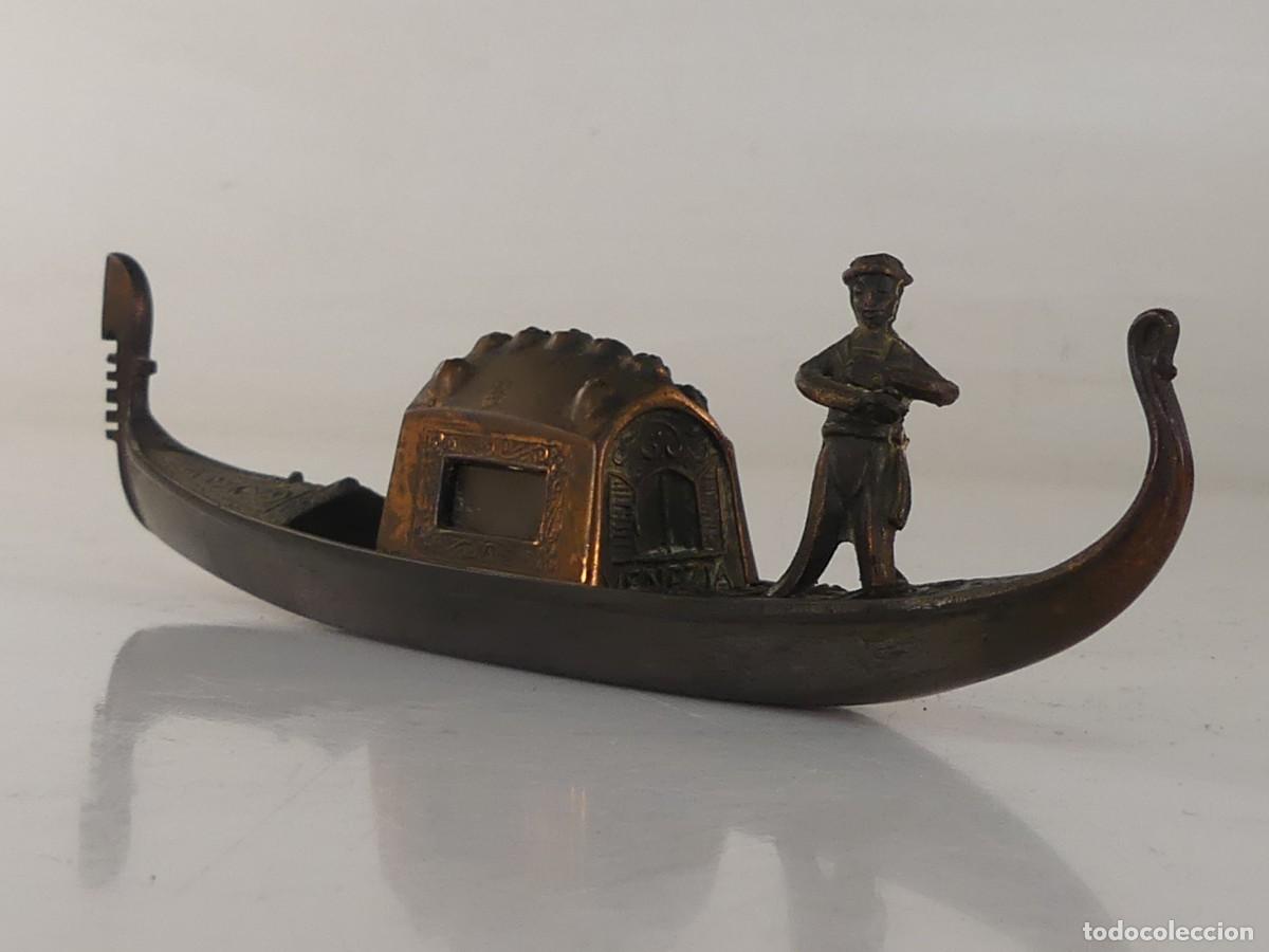Vintage: BONITA FIGURA DE METAL DE UNA GONDOLA