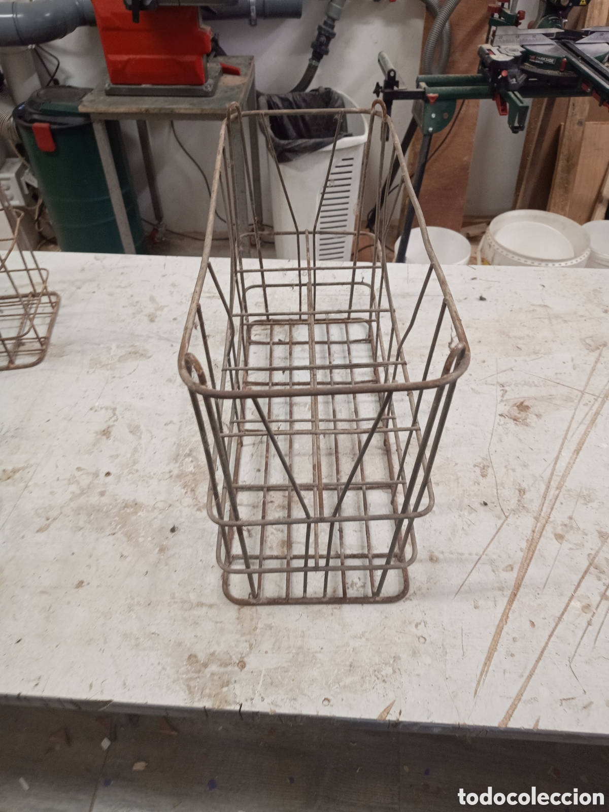 Vintage: CAJA O CESTA PARA BOTELLAS EN METAL - Foto 2