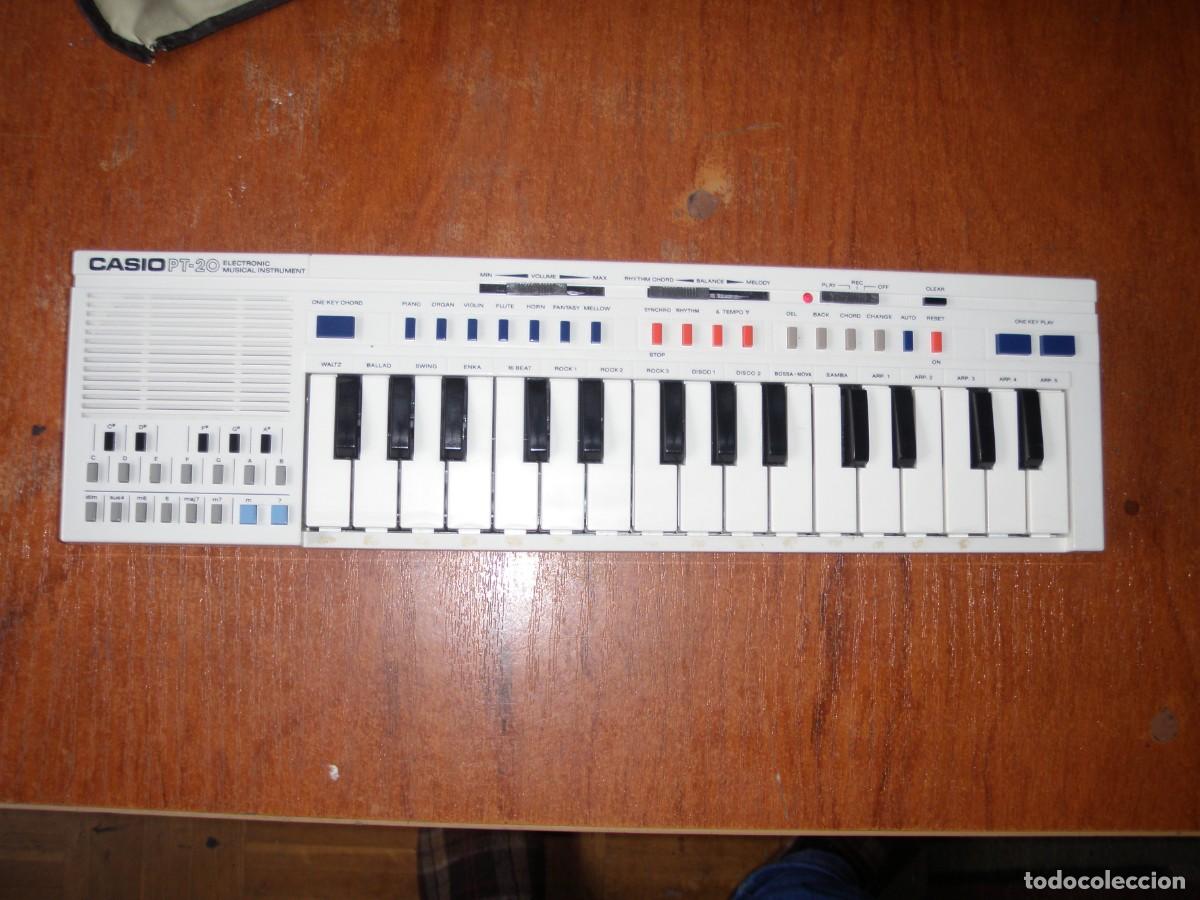 Vintage: TECLADO CASIO PT20 PT-20 FUNCIONANDO CON SU FUNDA - Foto 2