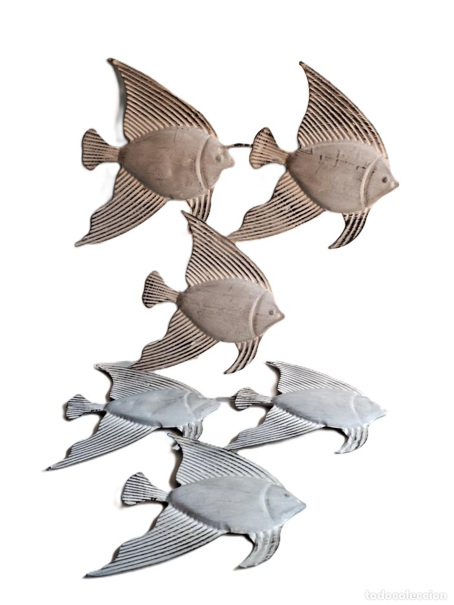 Vintage: LOTE DE PECES DECORATIVOS DE METAL DE APROXIMADAMENTE 30X30 CM